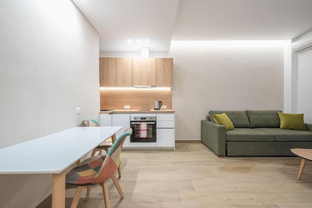 Elegant Apartment In Athens Atenas Exterior foto